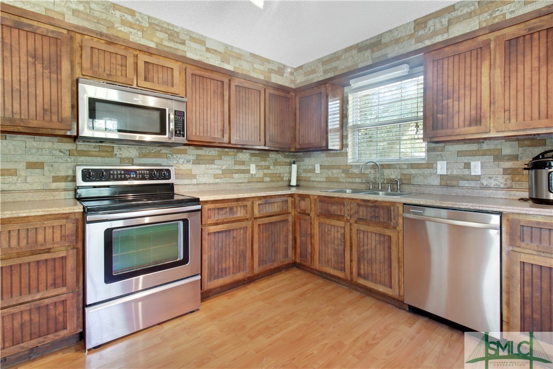 325 Groveland Nevils Road