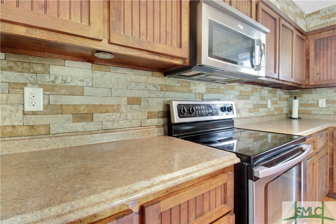 325 Groveland Nevils Road