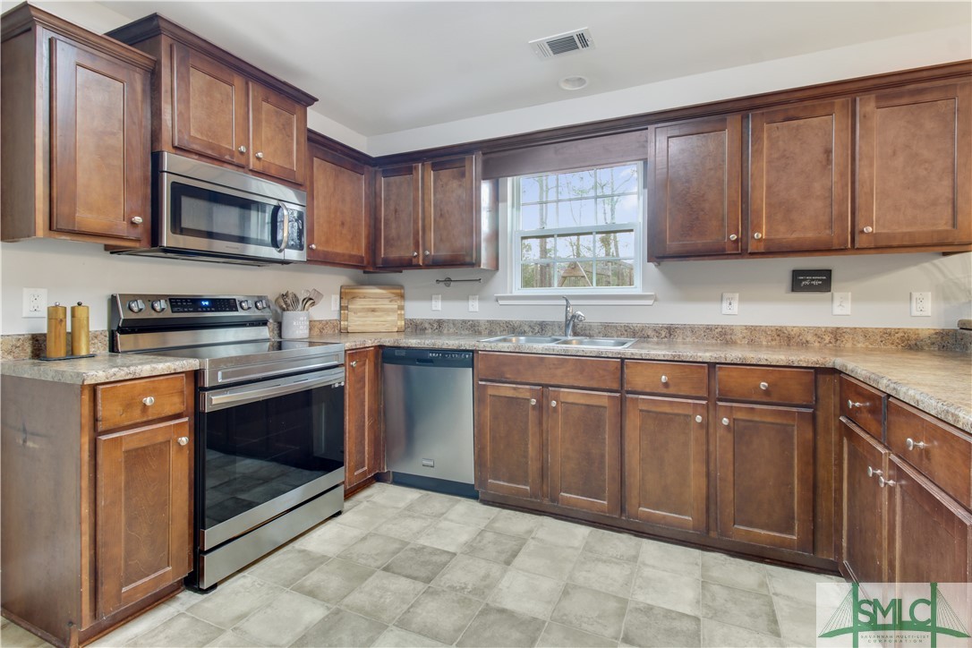 115 Sterling Drive
