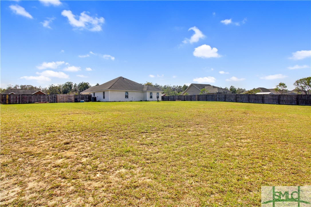 504 Parish Loop NE