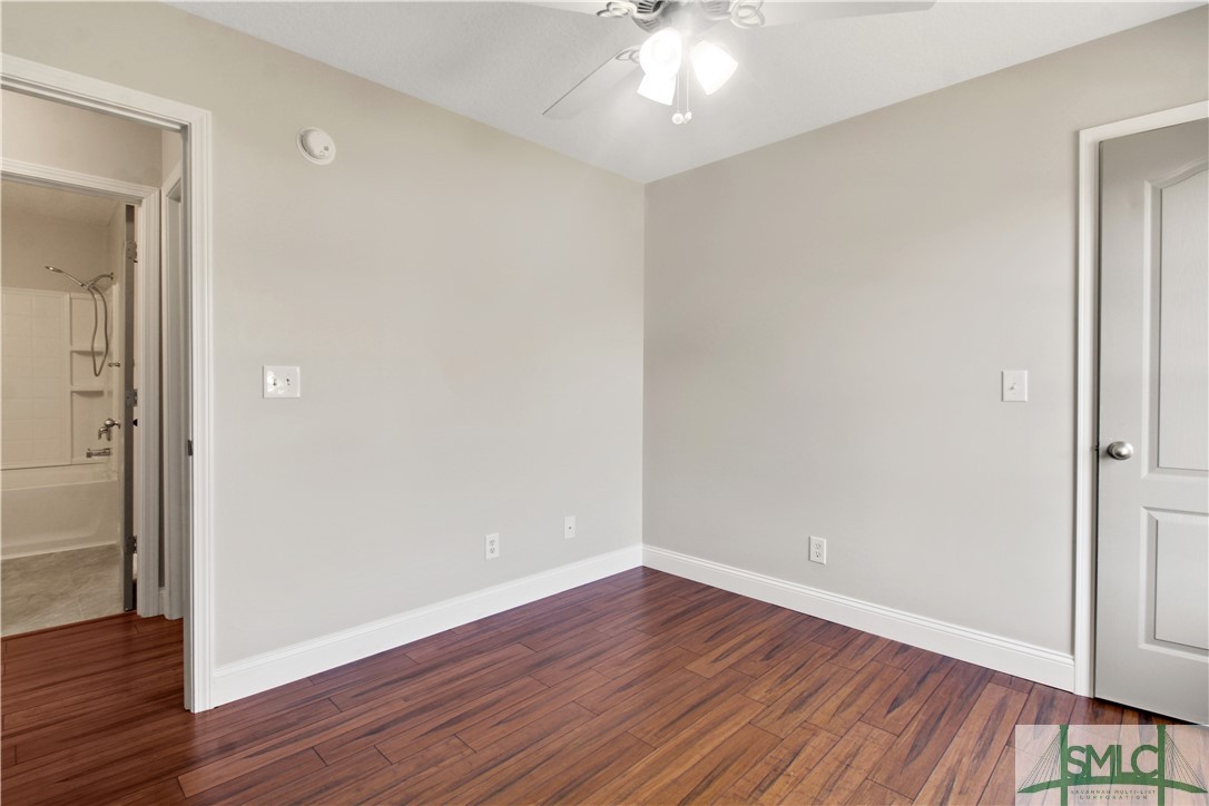 504 Parish Loop NE