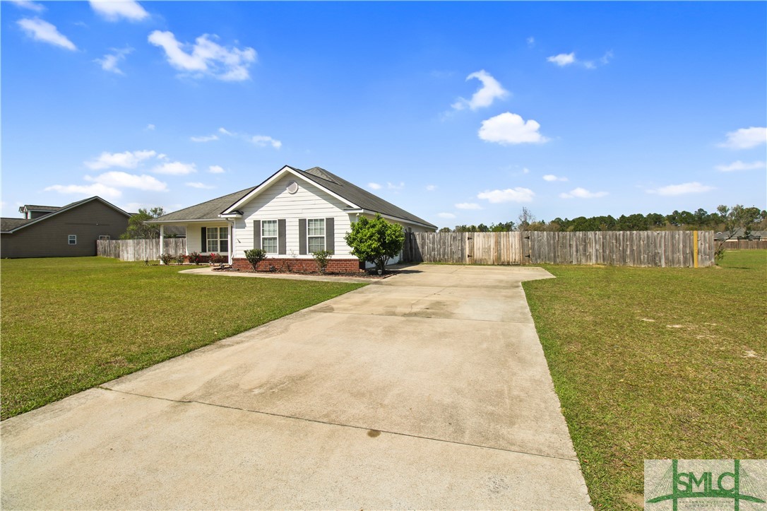 504 Parish Loop NE