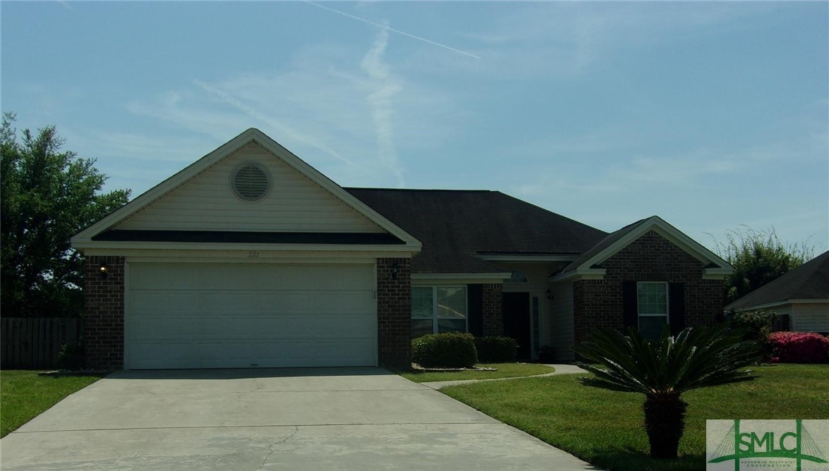221 Pampas Drive