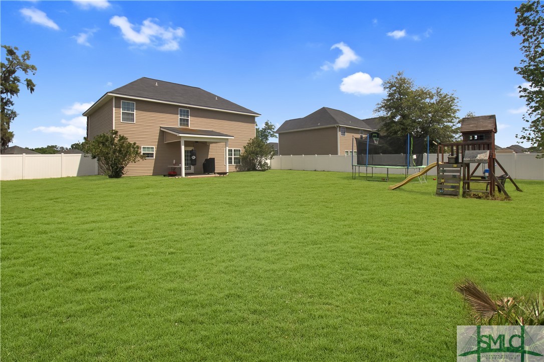 608 Red Oak Lane