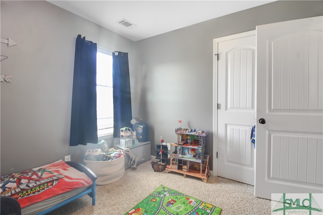 608 Red Oak Lane
