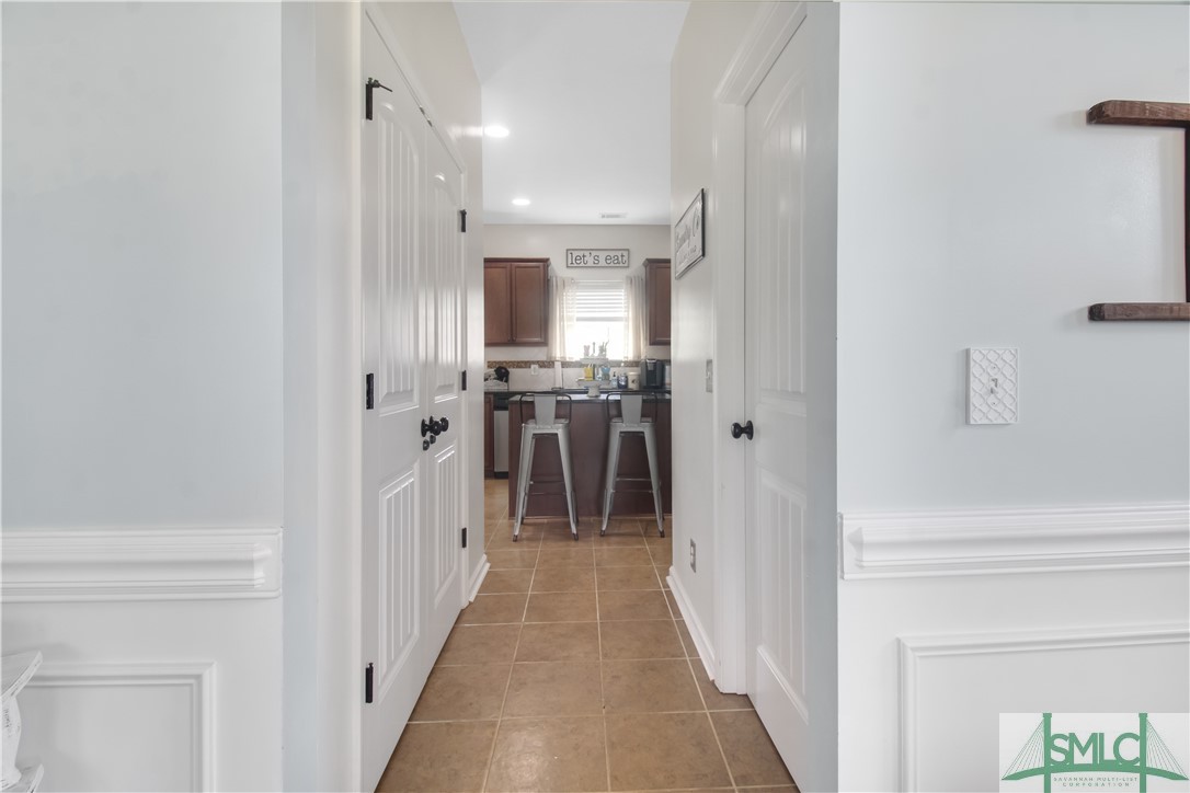 608 Red Oak Lane