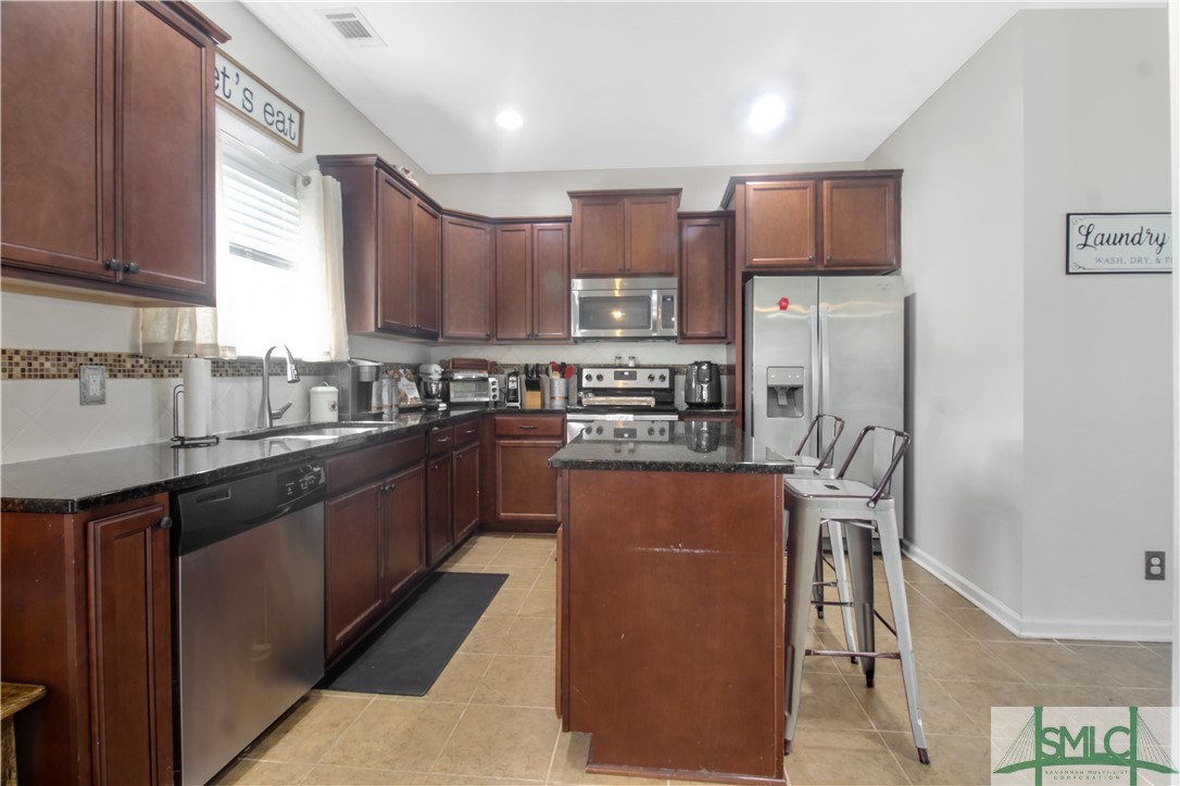 608 Red Oak Lane