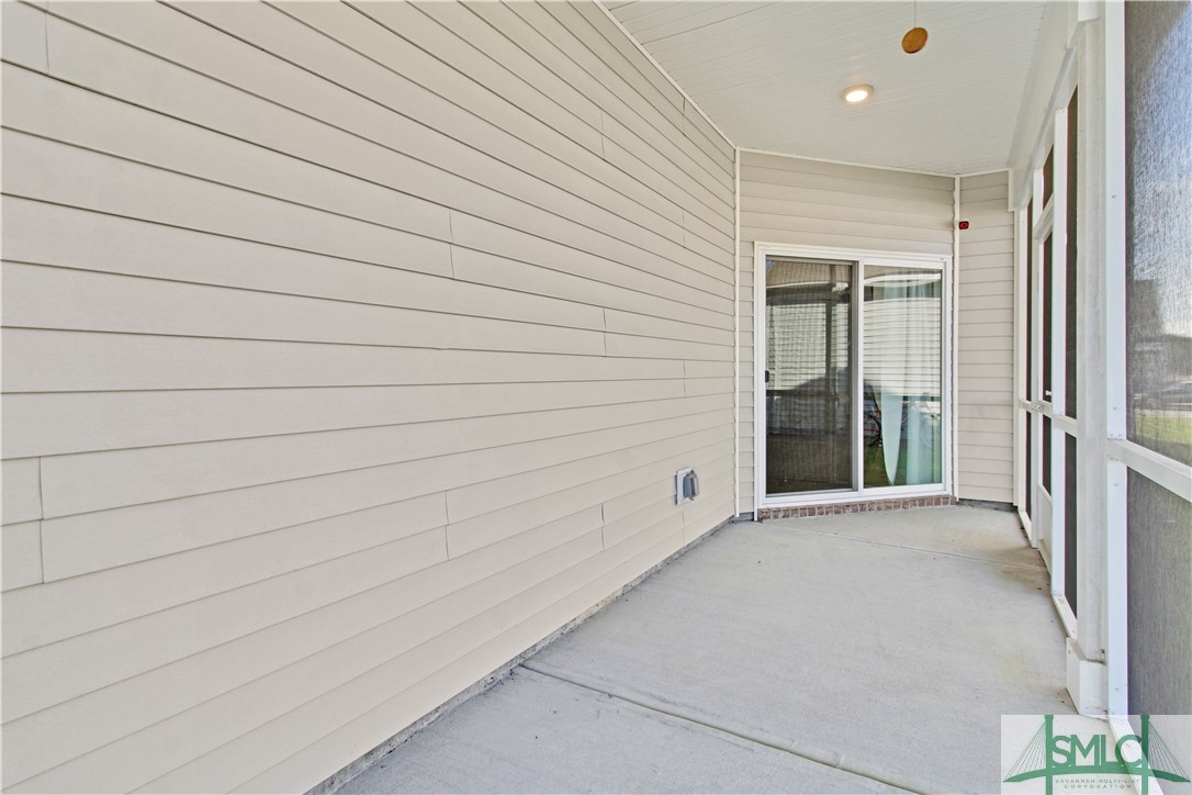 215 Crabapple Circle