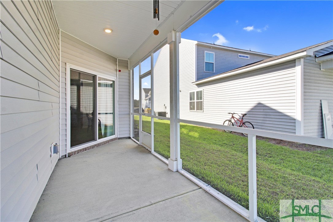 215 Crabapple Circle