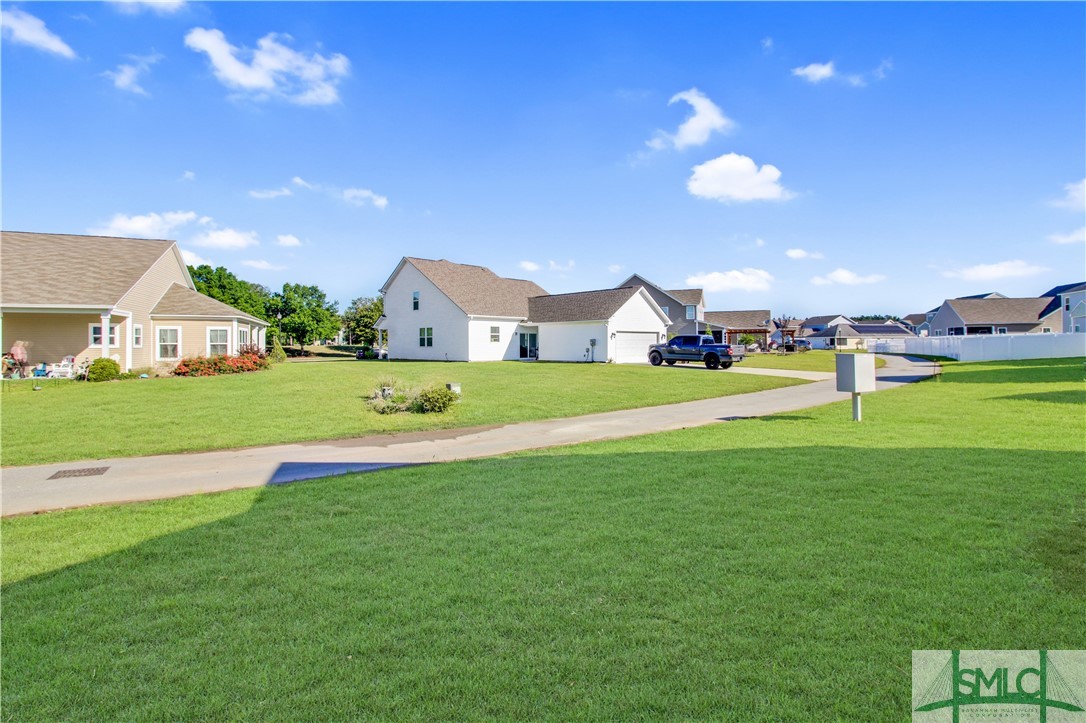 215 Crabapple Circle