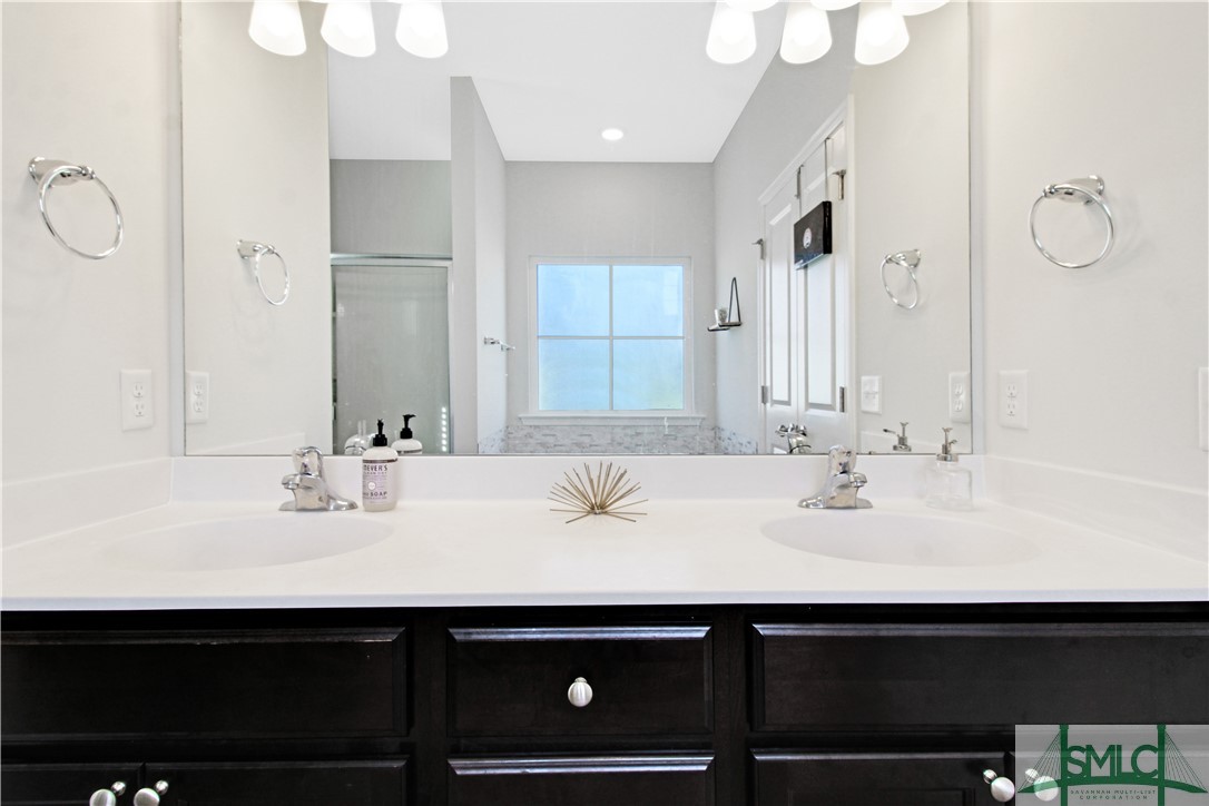 215 Crabapple Circle