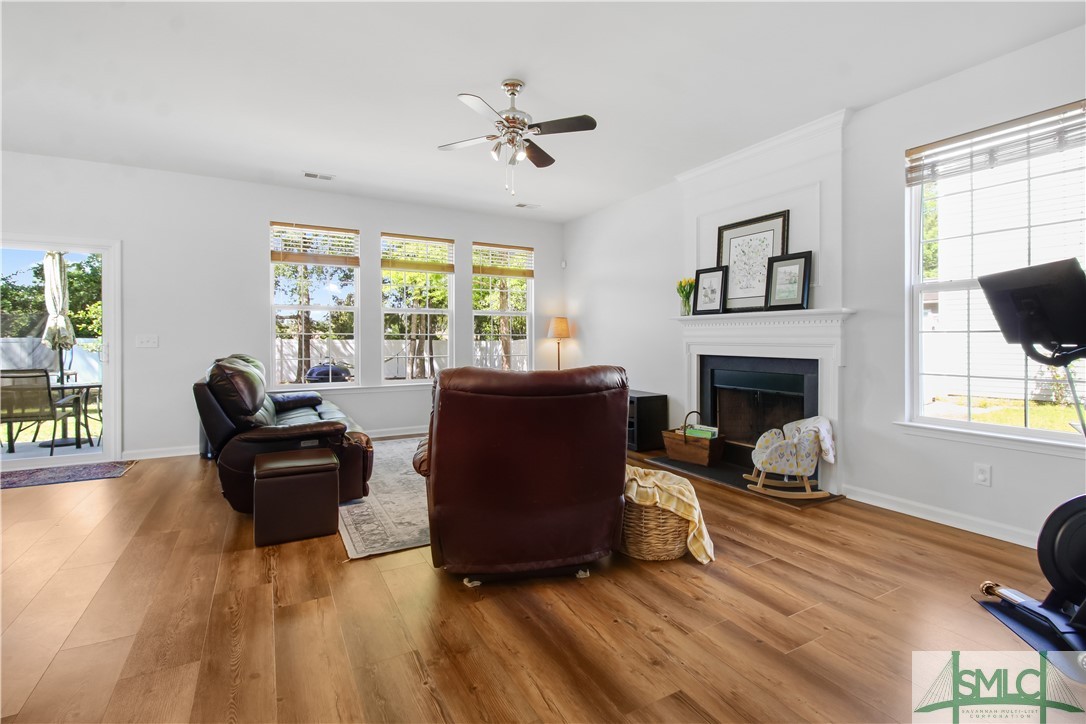 87 Coopers Lane