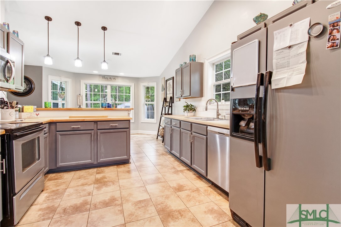136 Whirlwind Way