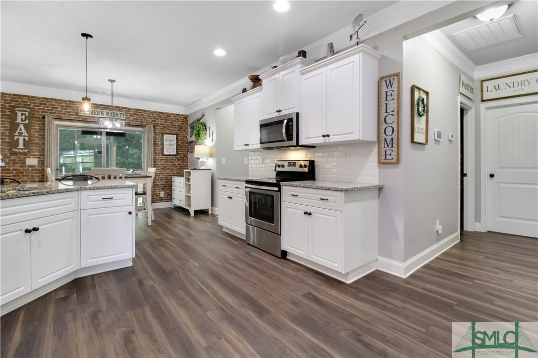 106 Summer Station Drive