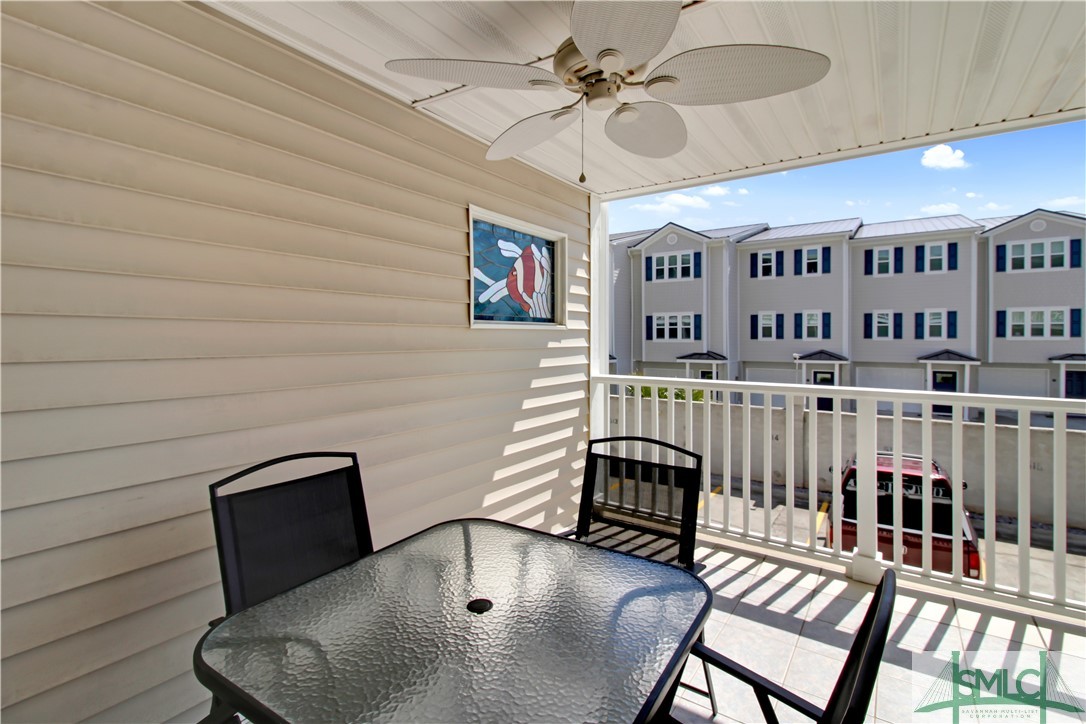 3 3rd Street 515