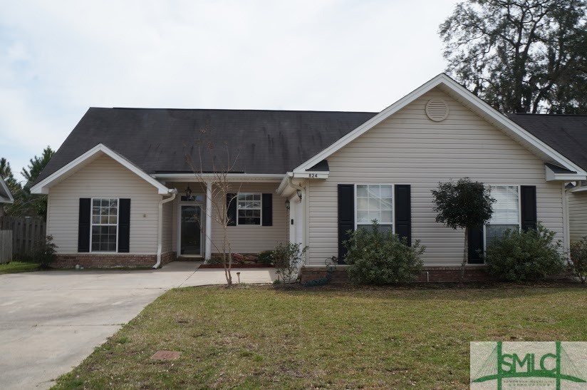 824 Laurel Hill Circle