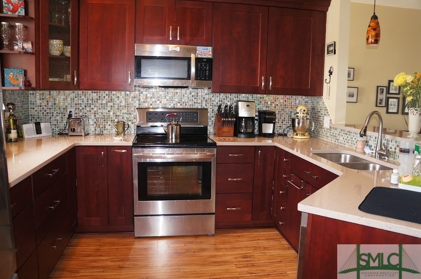 824 Laurel Hill Circle