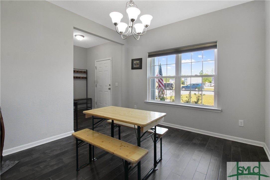1802 White Cedar Way