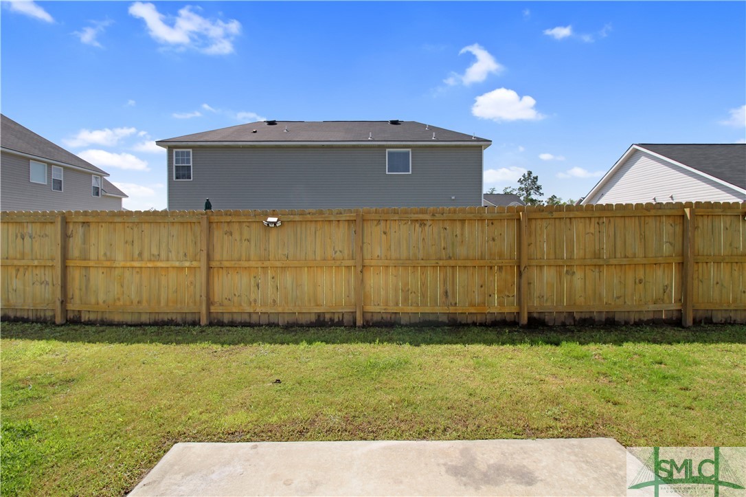 1802 White Cedar Way