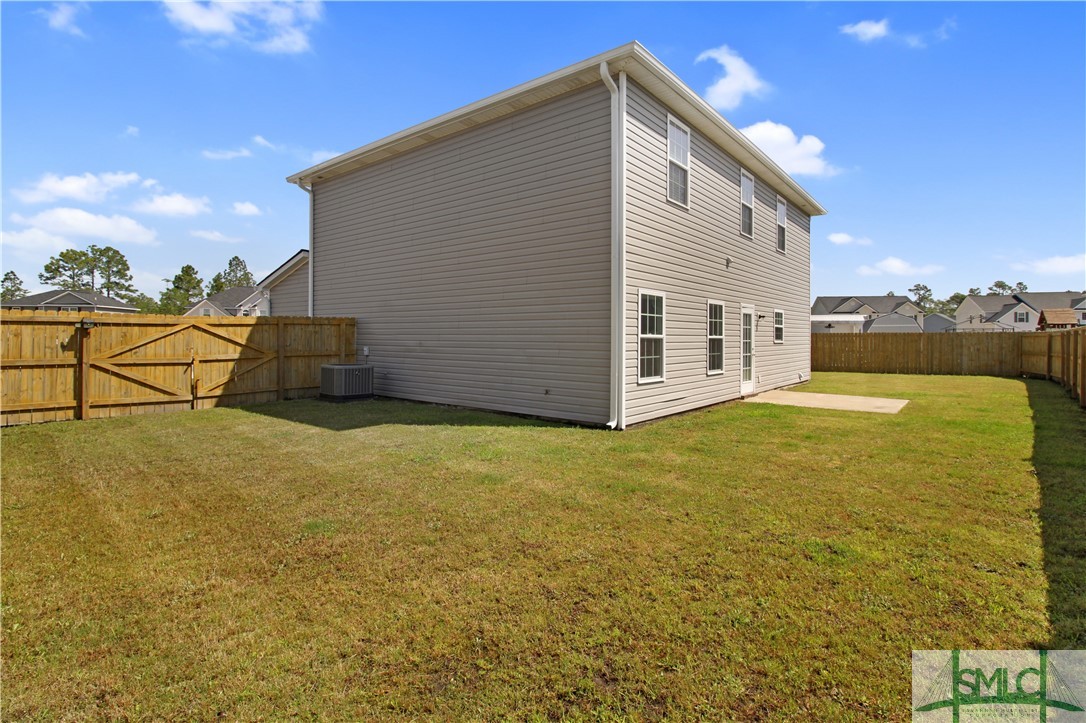 1802 White Cedar Way