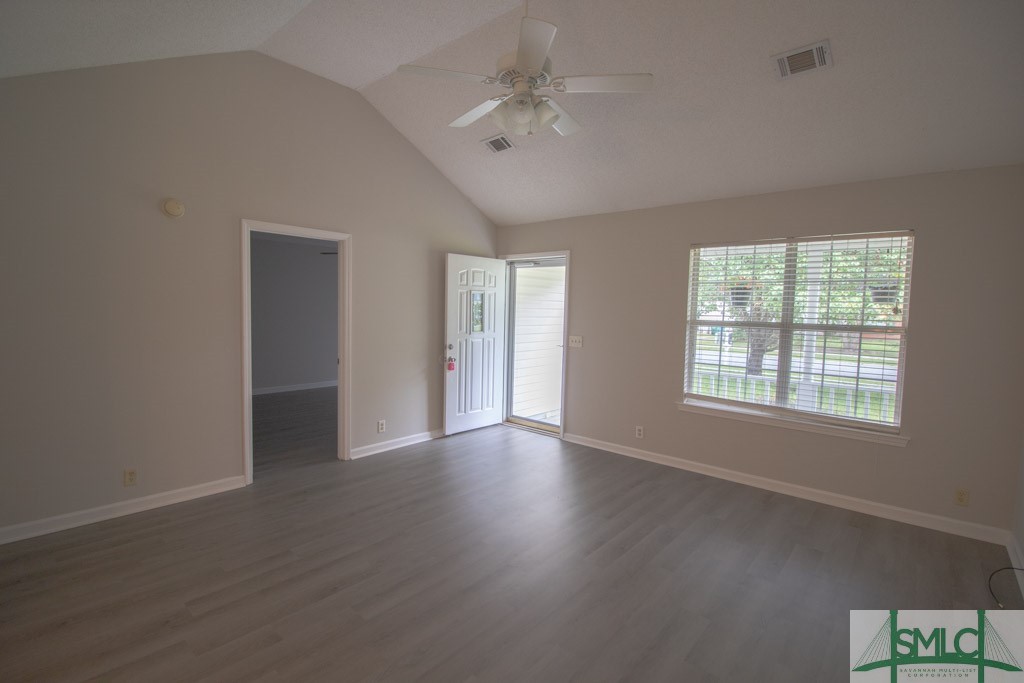 105 Madison Oaks Drive