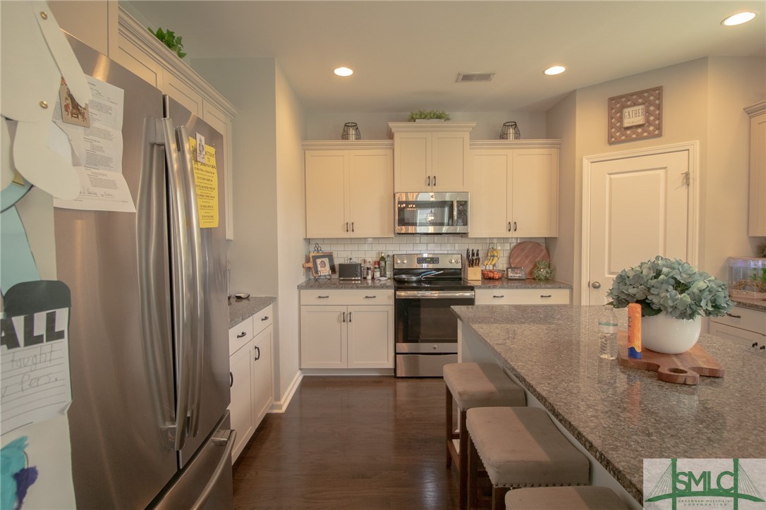 998 Castleoak Drive