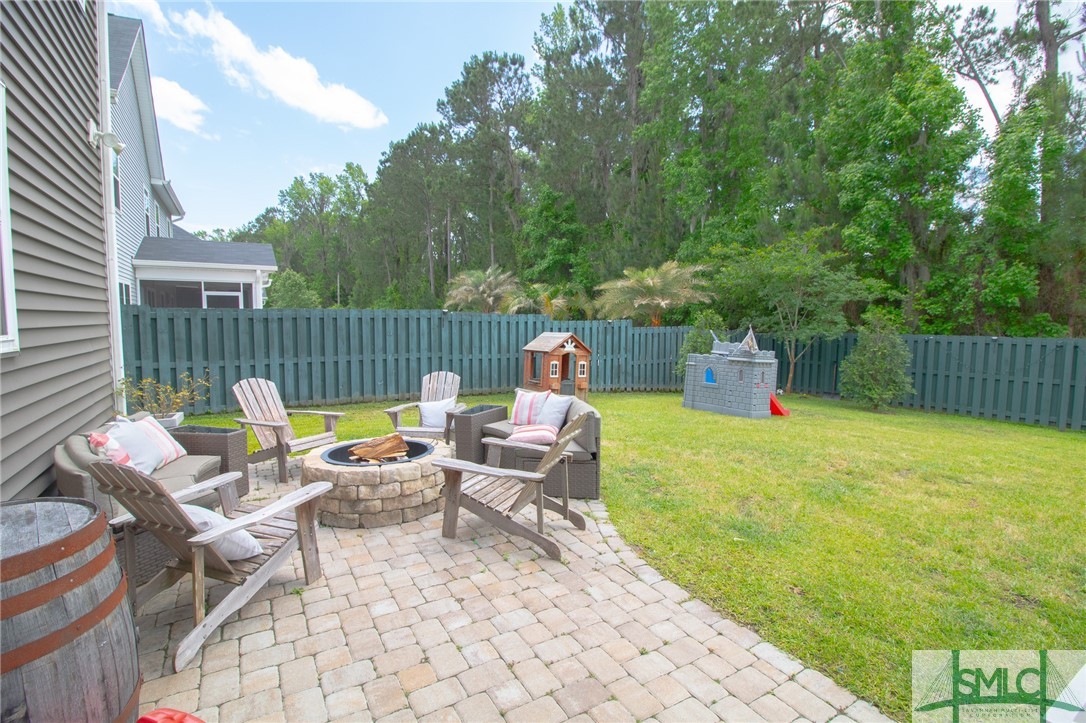 998 Castleoak Drive