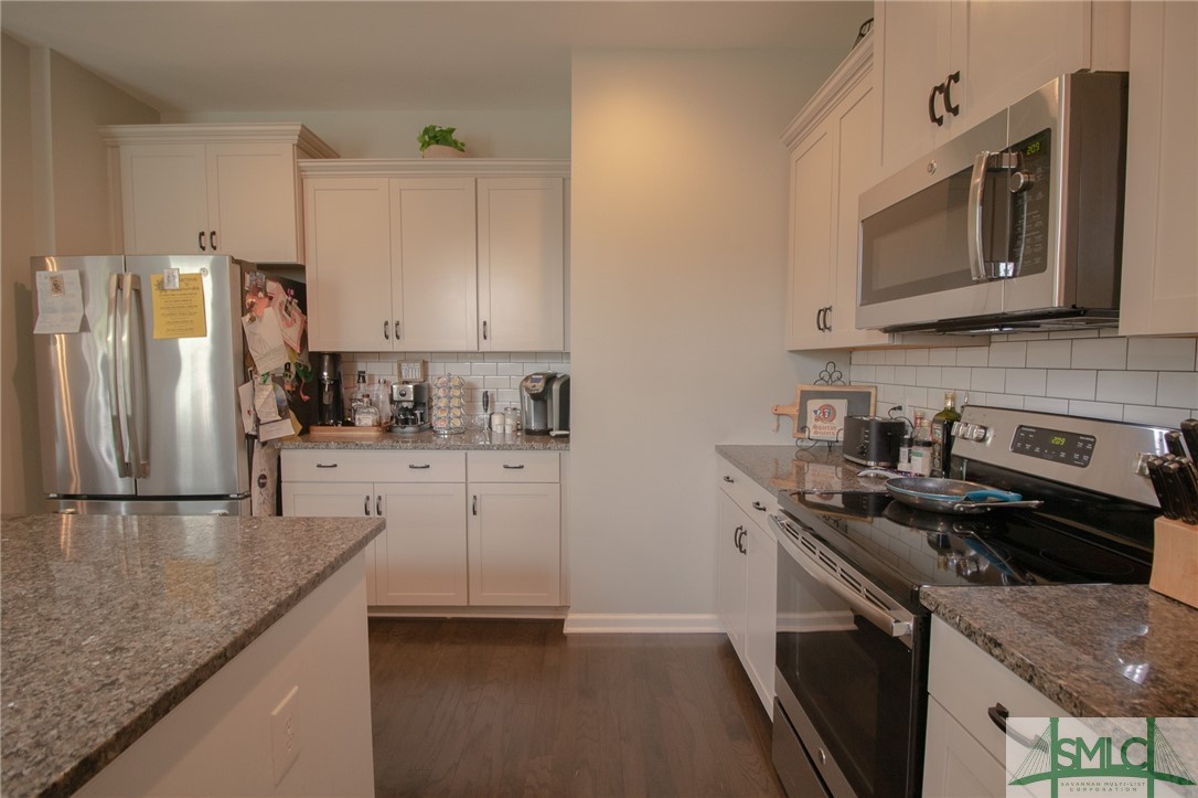998 Castleoak Drive