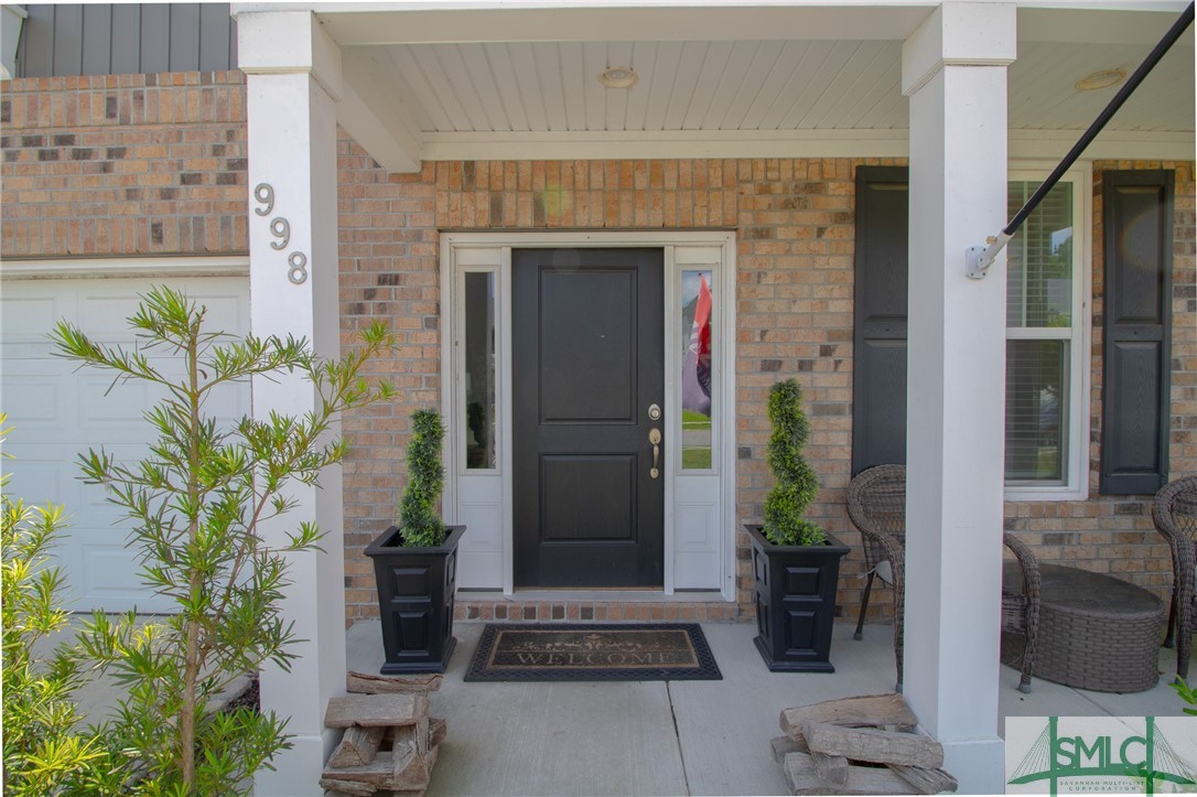 998 Castleoak Drive