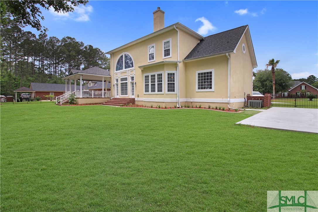 107 Manor Row