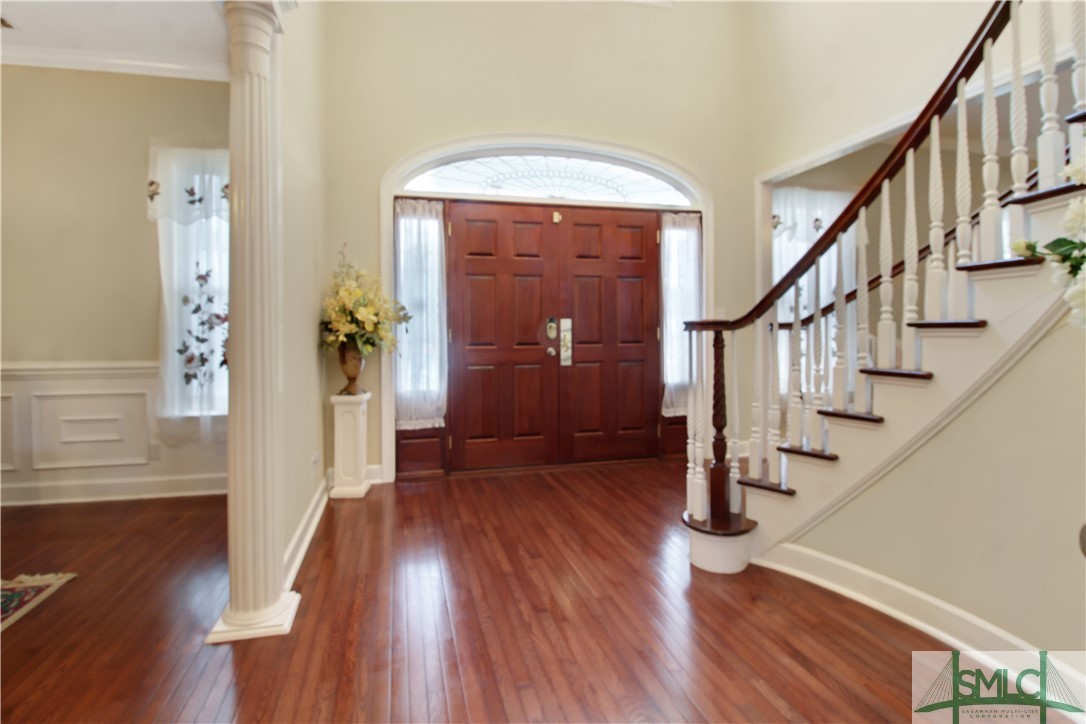 107 Manor Row
