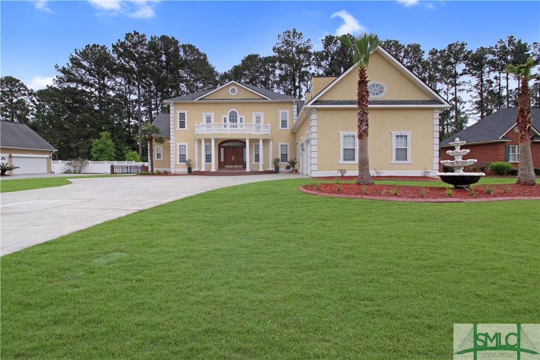 107 Manor Row