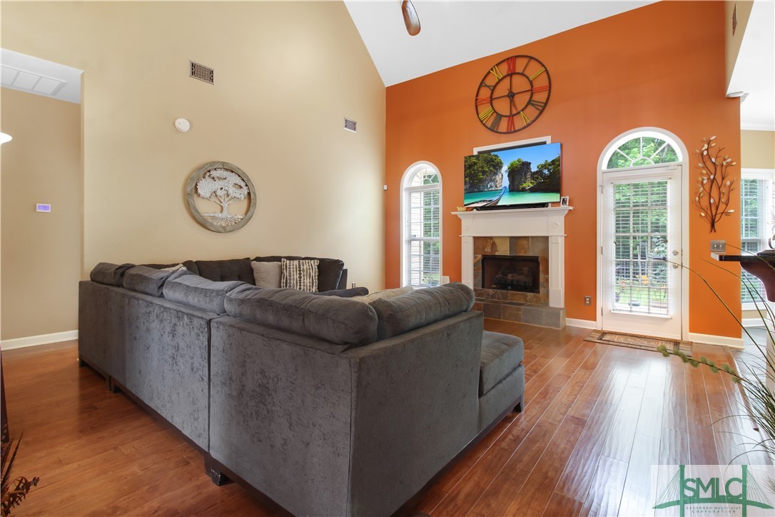 317 Mcgregor Circle