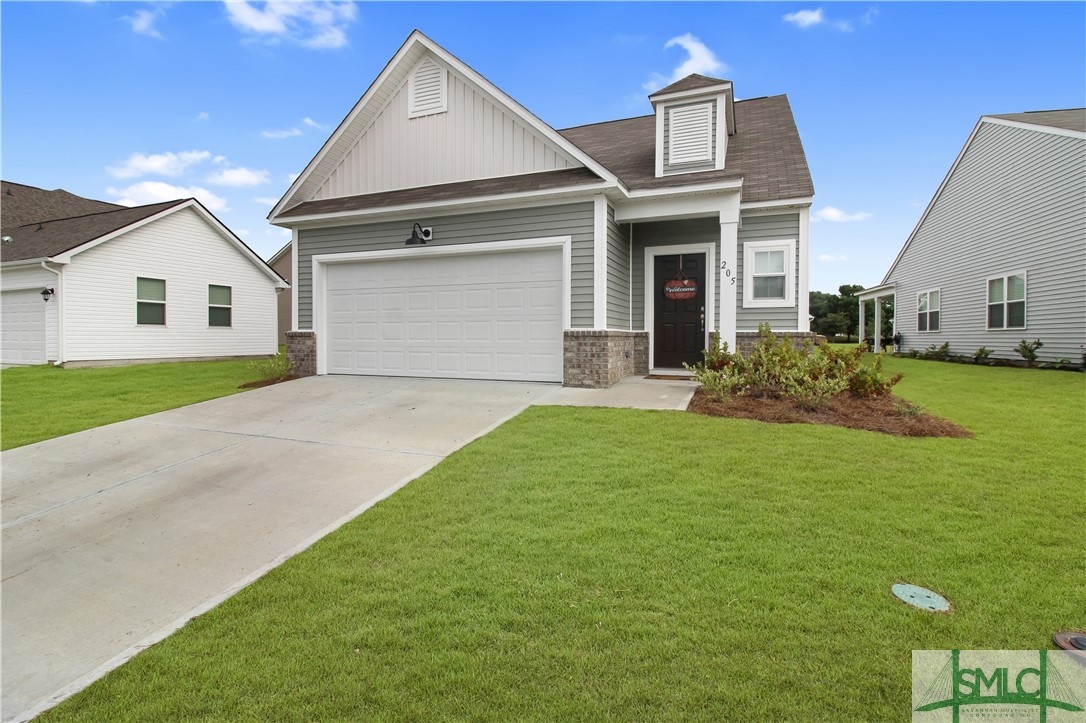 205 Crabapple Circle