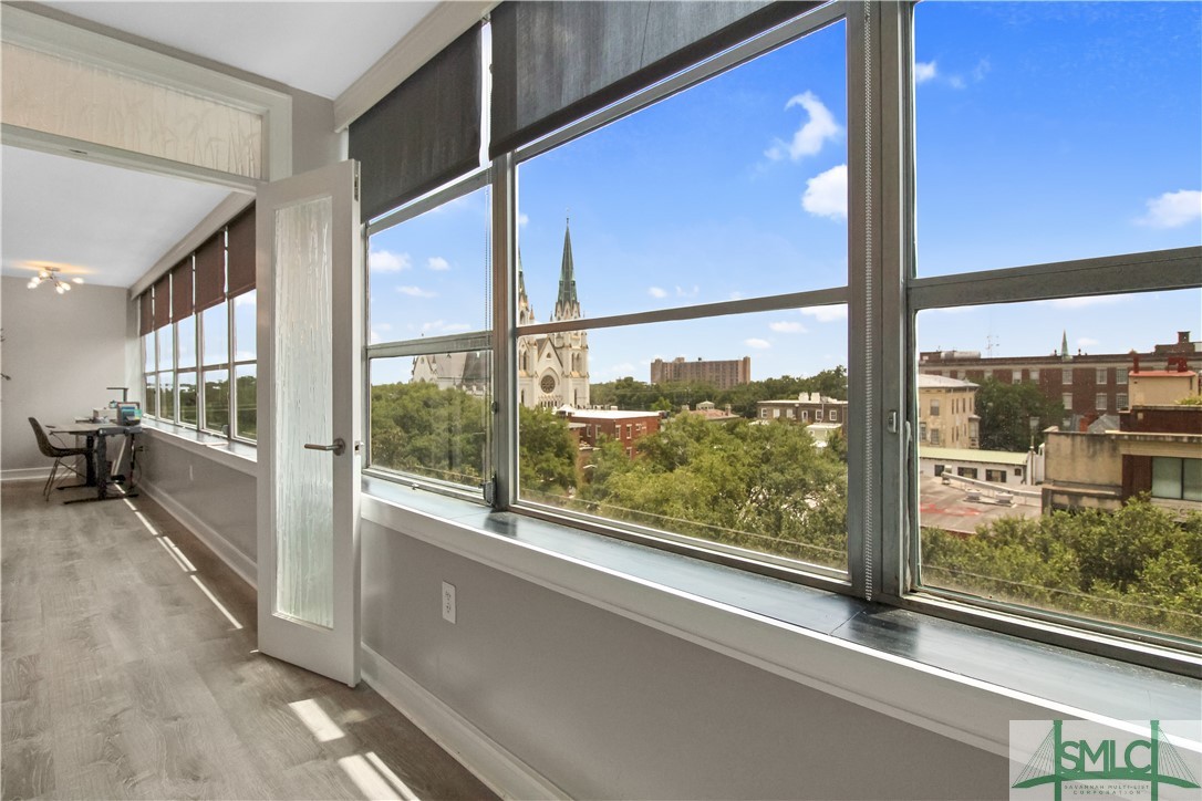 102 E Liberty Street