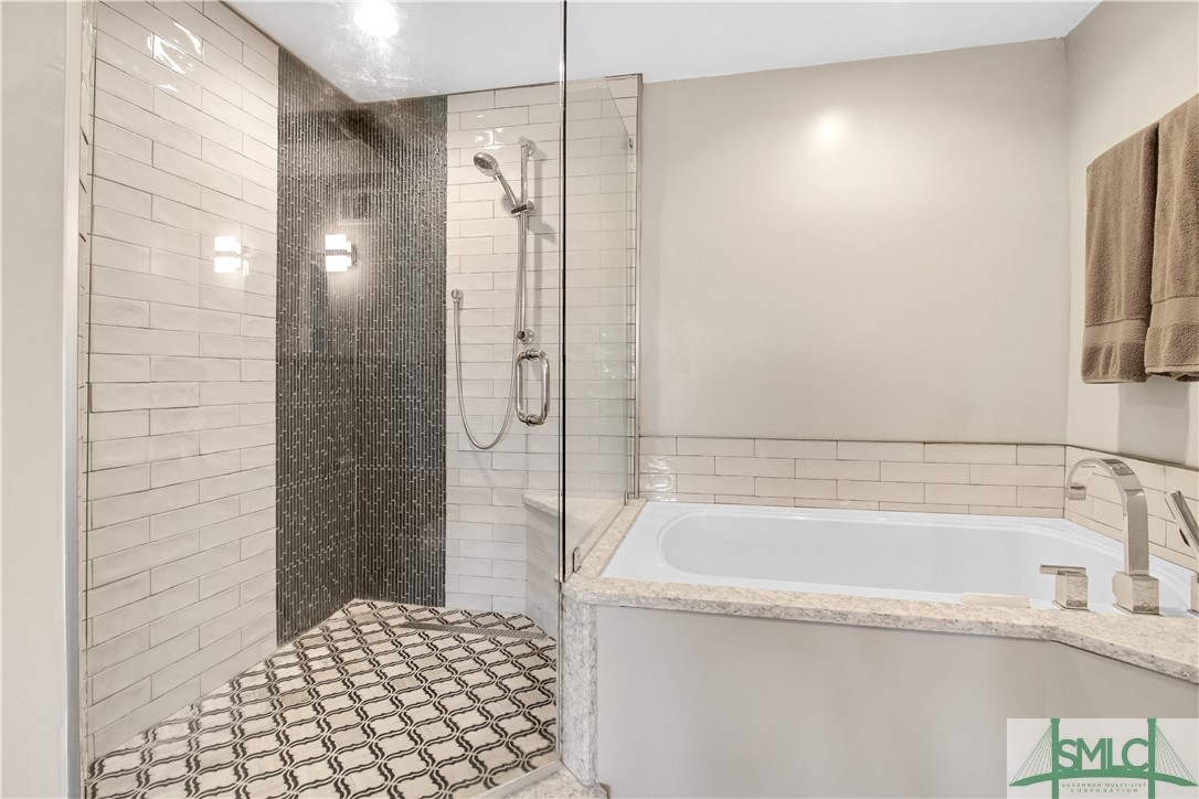 102 E Liberty Street