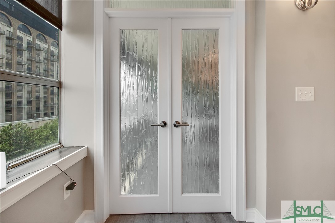 102 E Liberty Street