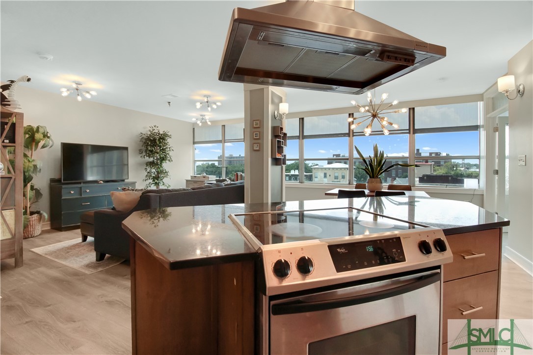 102 E Liberty Street