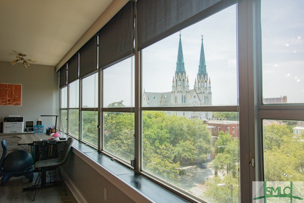 102 E Liberty Street