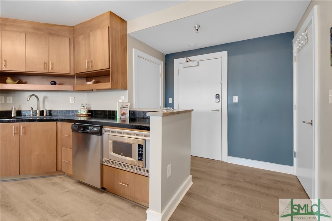 102 E Liberty Street