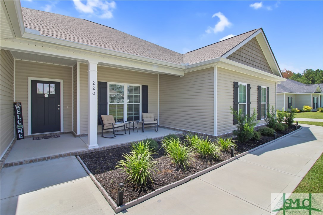 220 Alcovy Circle