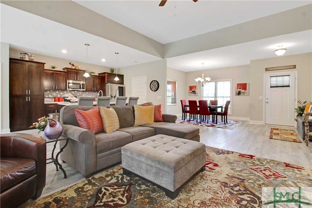220 Alcovy Circle