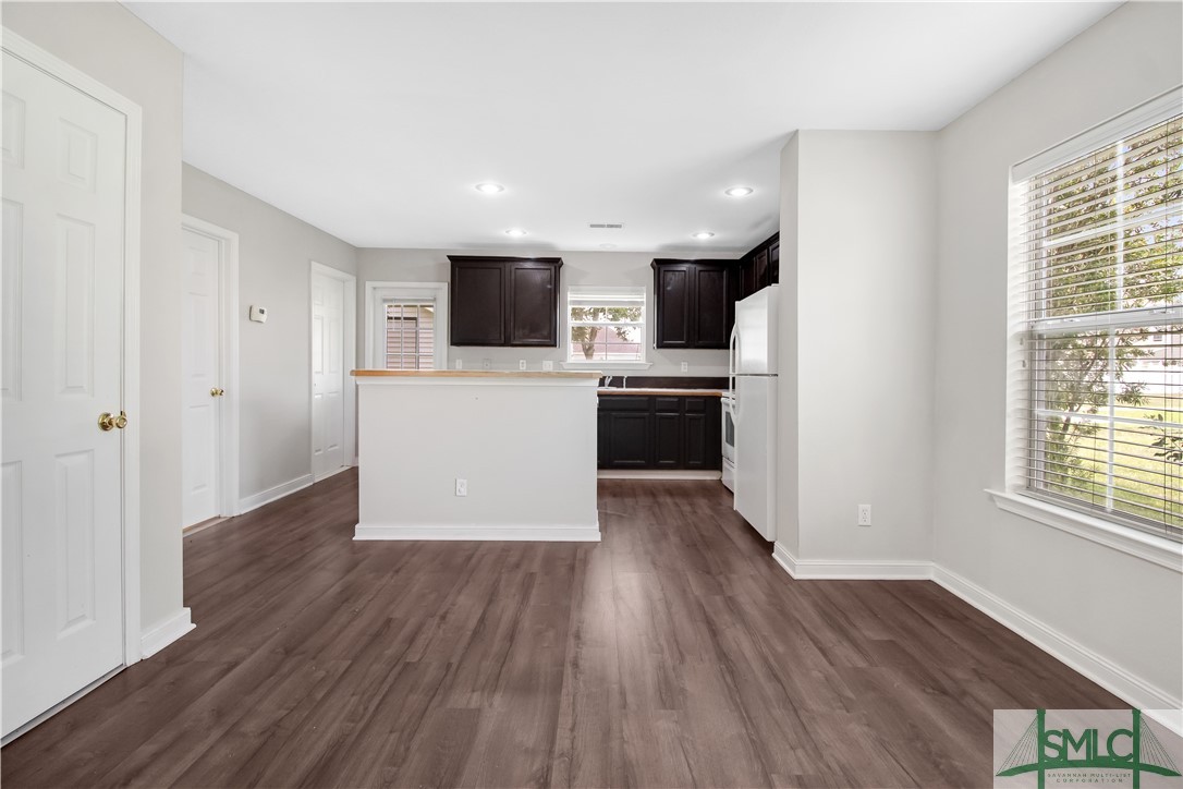 21 Westbourne Way