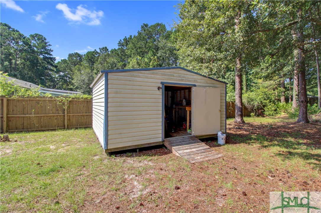 606 Thornwood Way