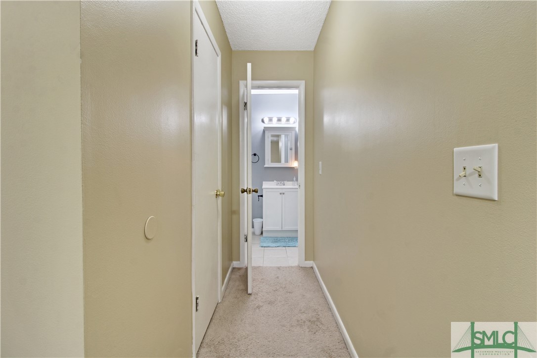 606 Thornwood Way