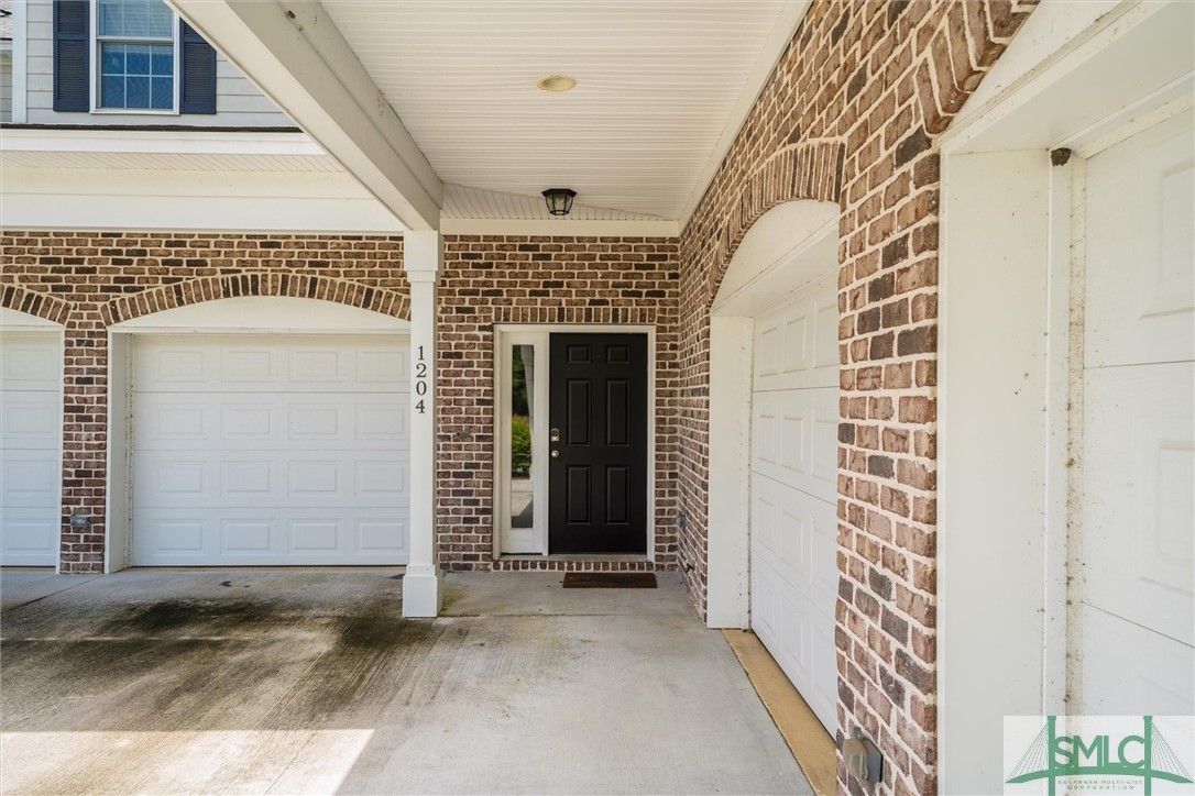 1204 Woodside Ridge