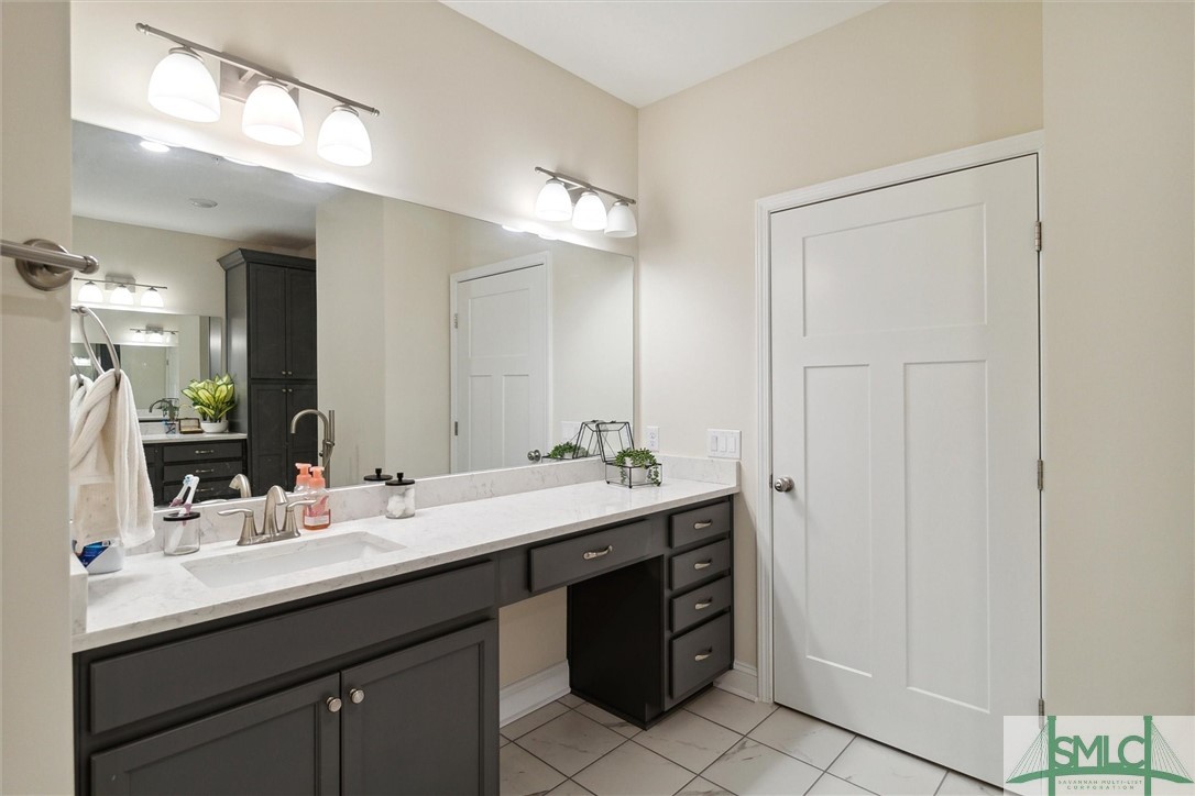 1204 Woodside Ridge