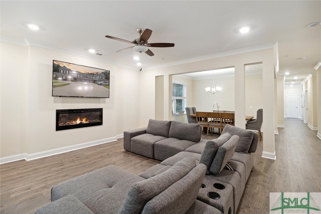 1204 Woodside Ridge