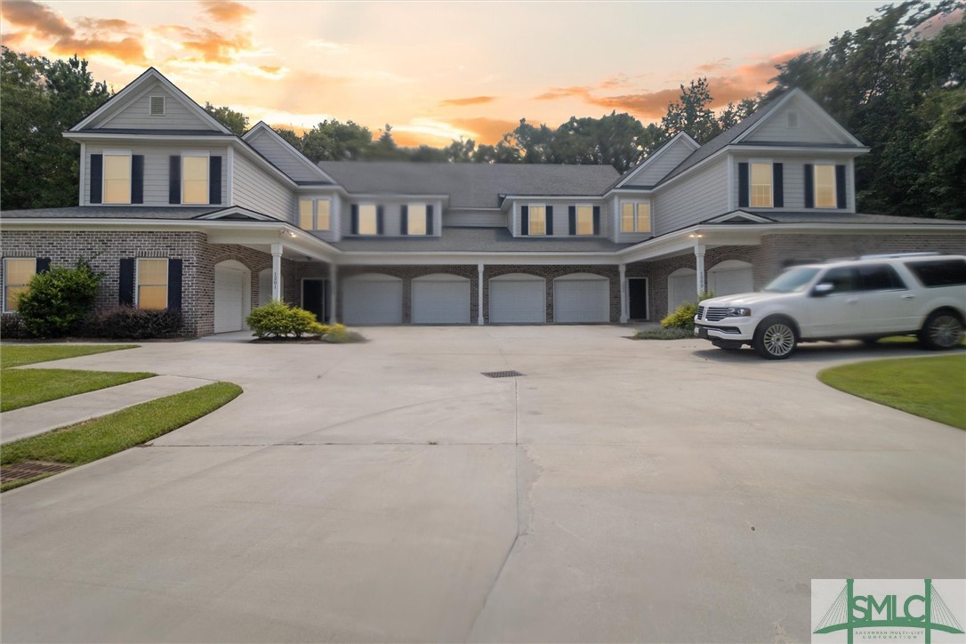 1204 Woodside Ridge