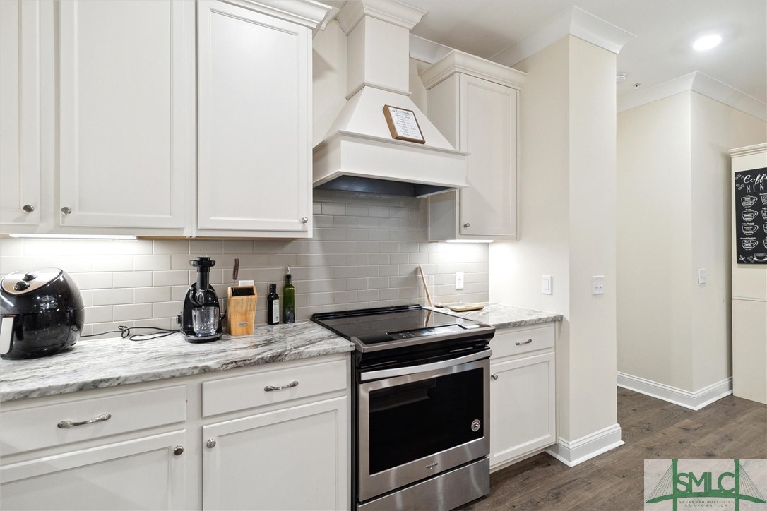 1204 Woodside Ridge